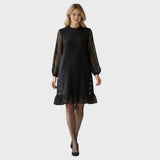 Vēra| Kleid tüllvarrukatega ja metalldetailidega